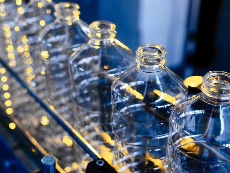 Plastic Manufacturing Trends Every Business Should Know in 2026