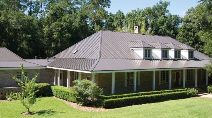 Techniques for Enhancing Wind Resistance in Residential Roofing